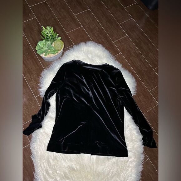 Tesori Black velvet 1 button cardigan sz large - Picture 3 of 6